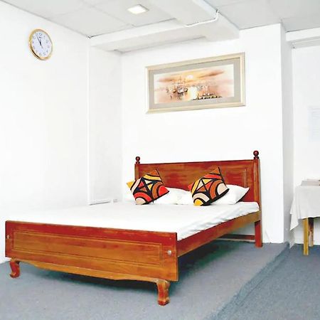 The Beehive Colombo Hotel Luaran gambar