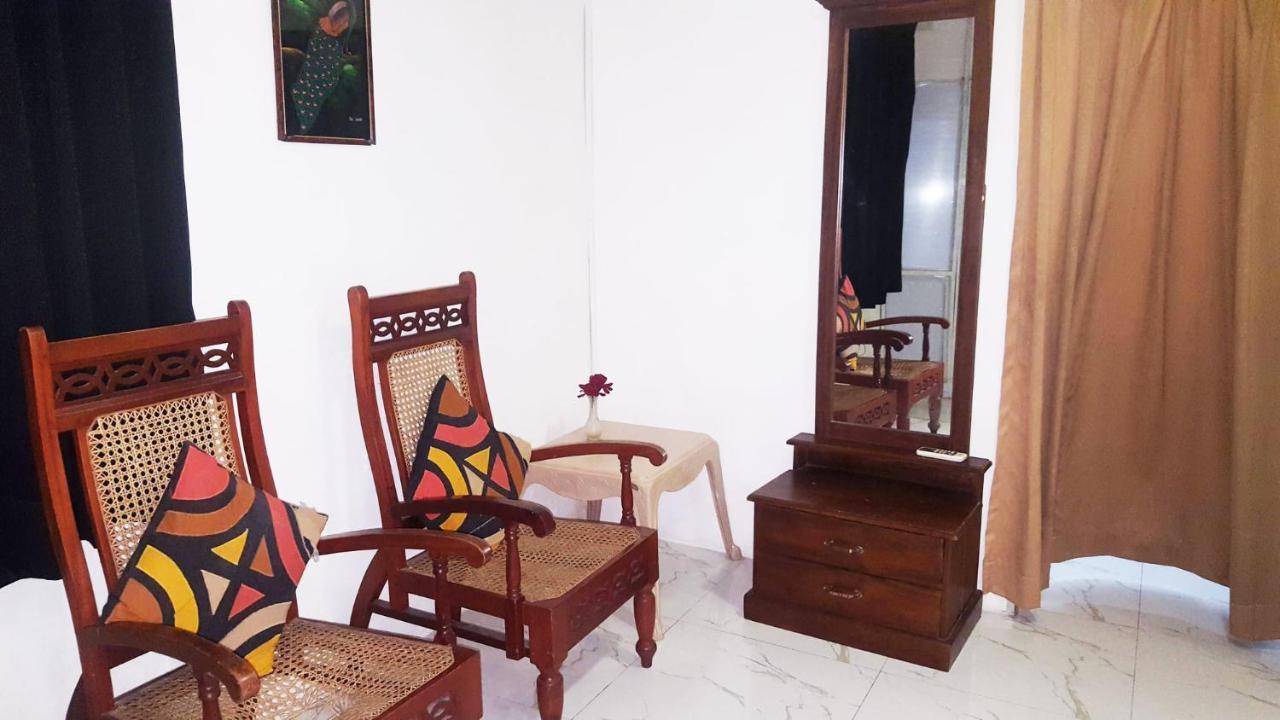 The Beehive Colombo Hotel Luaran gambar